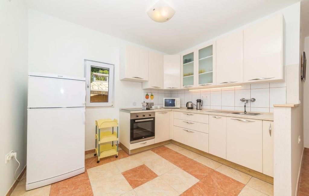Apartmani Mares Ражань Екстер'єр фото